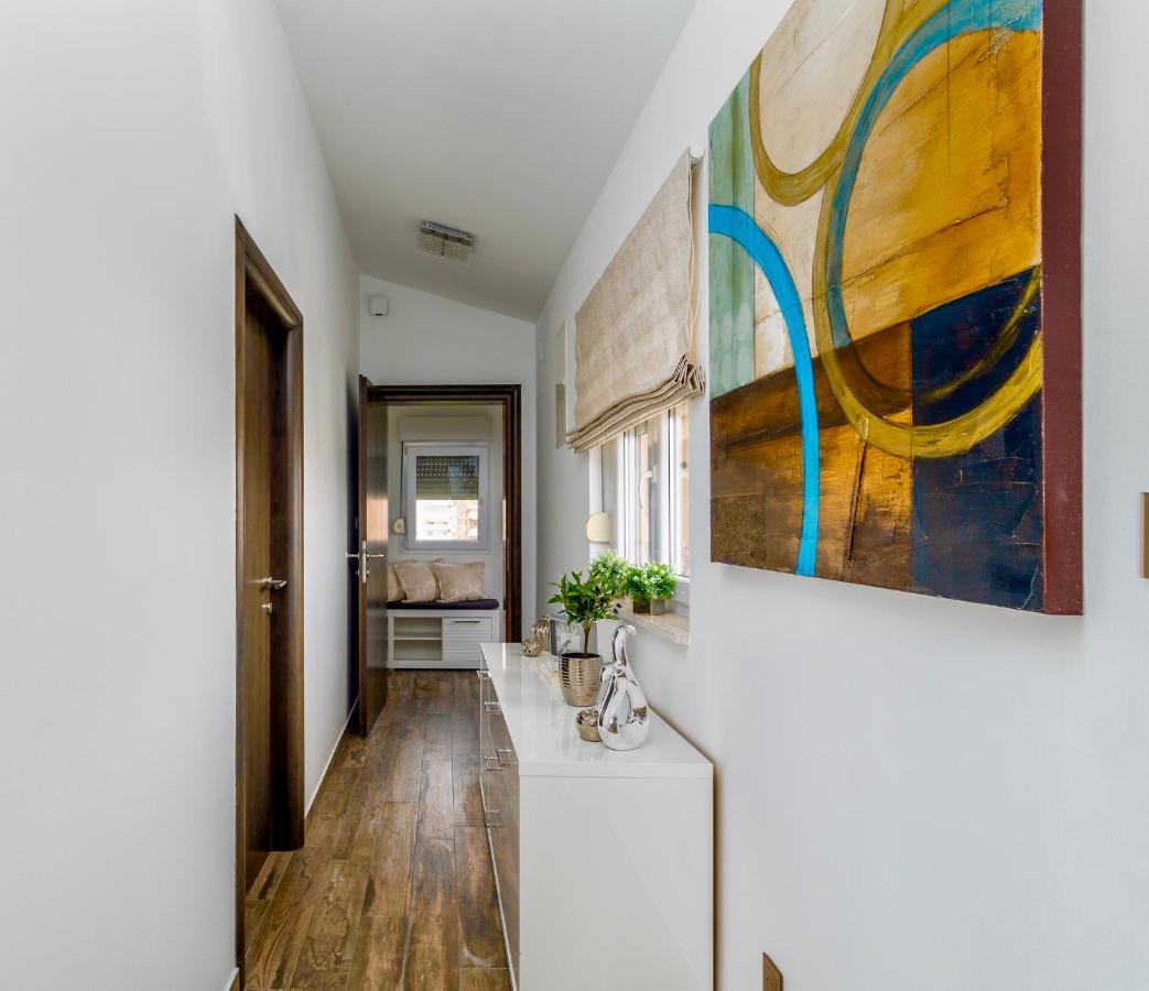 Sea Sparkle 2 Luxury Apartment Split Exterior photo